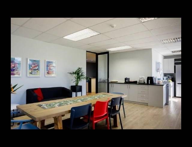 224M² OFFICE TO LET IN DE TIJGER